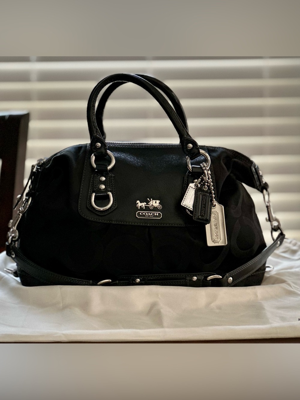 Coach Black Op Art Signature Shoulder Bag Purple Interior Dust Bag
